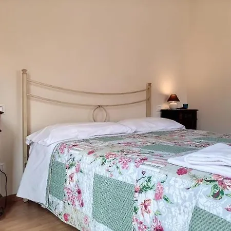 Ospitaci Guest house *
