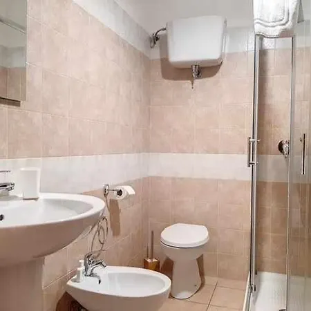 Pensión By Ospitaci 3*