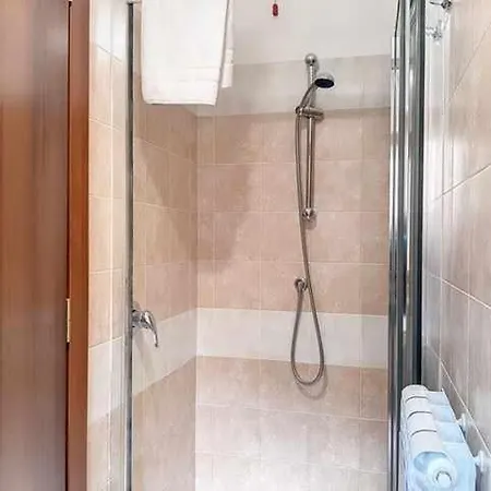 By Ospitaci בית הארחה נוצ'רה אומברה